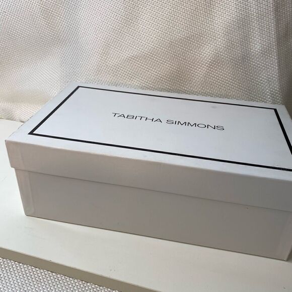 New with box Tabitha Simmons tropical print sandals size 37 or 6.5 Italy - Picture 9 of 11